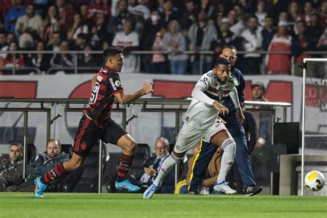 SÃO PAULO 0 X 2 FLAMENGO .